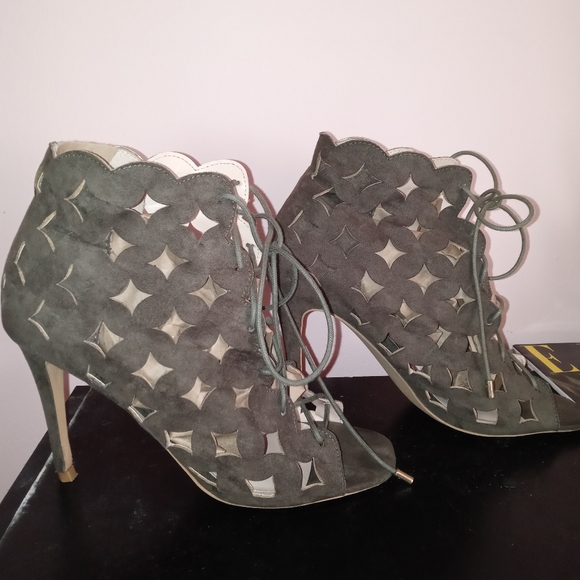 Eloquii Lace up Forrest Green Open toe booties - Picture 2 of 5